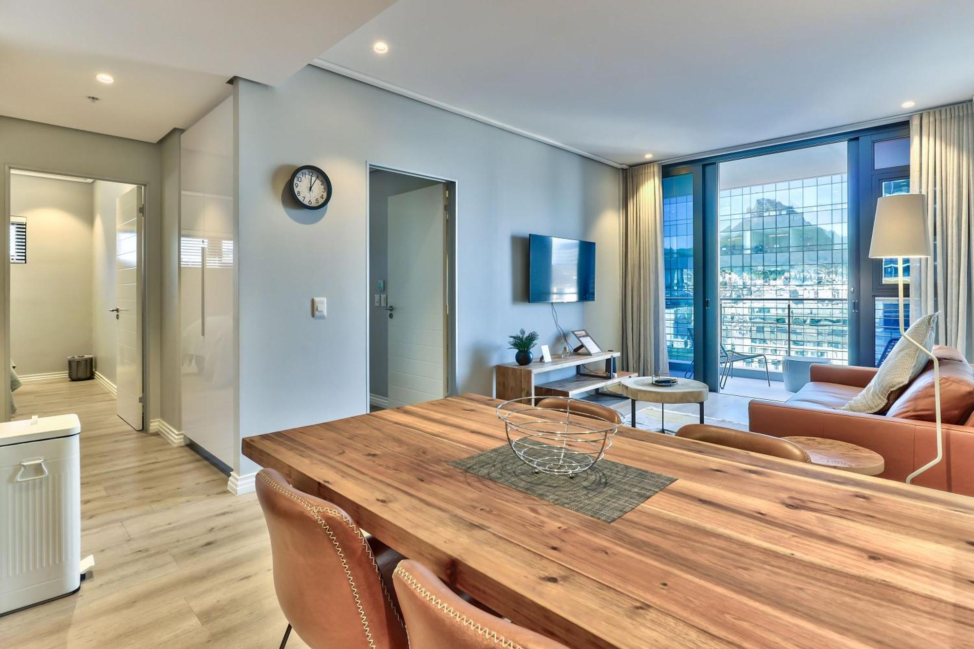 Elegant Apartment In The City Cape Town Exterior photo